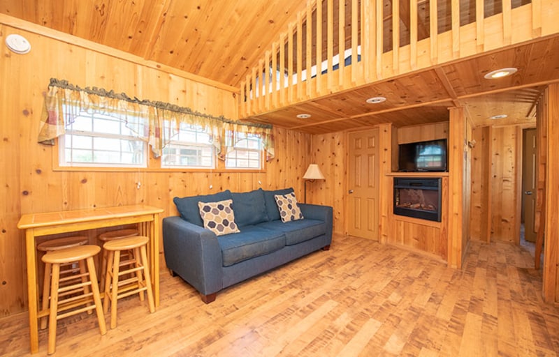 Cindy Bear™ Cabin-2